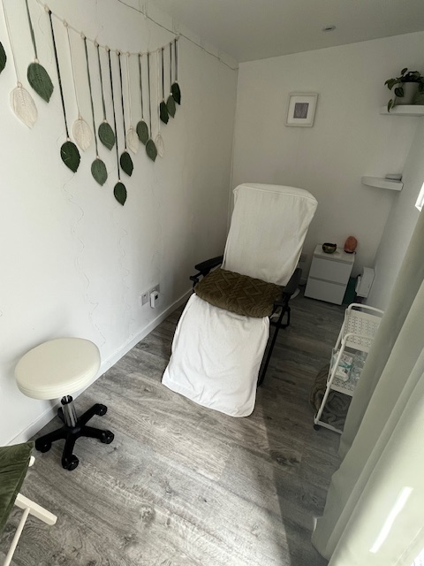 Treatment chair in Amber’s therapy room in Gourock